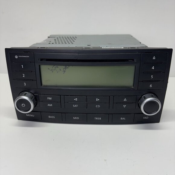 04-10 Volkswagen Touareg Audio Equipment Radio Receiver AM-FM-SAT-CD Q - Picture 1 of 15